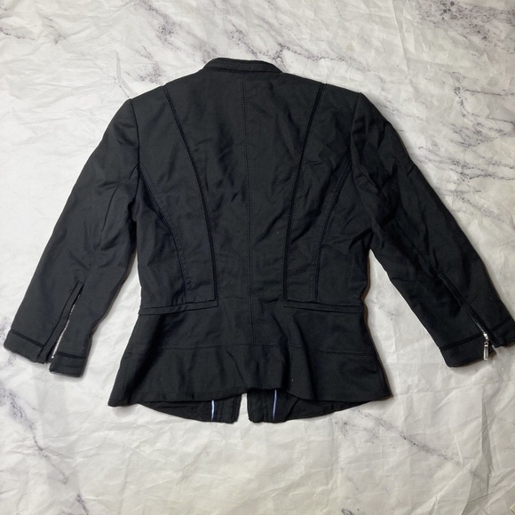 White House Black Market Cropped Jacket Size 2 , good condition but not new - Picture 5 of 6